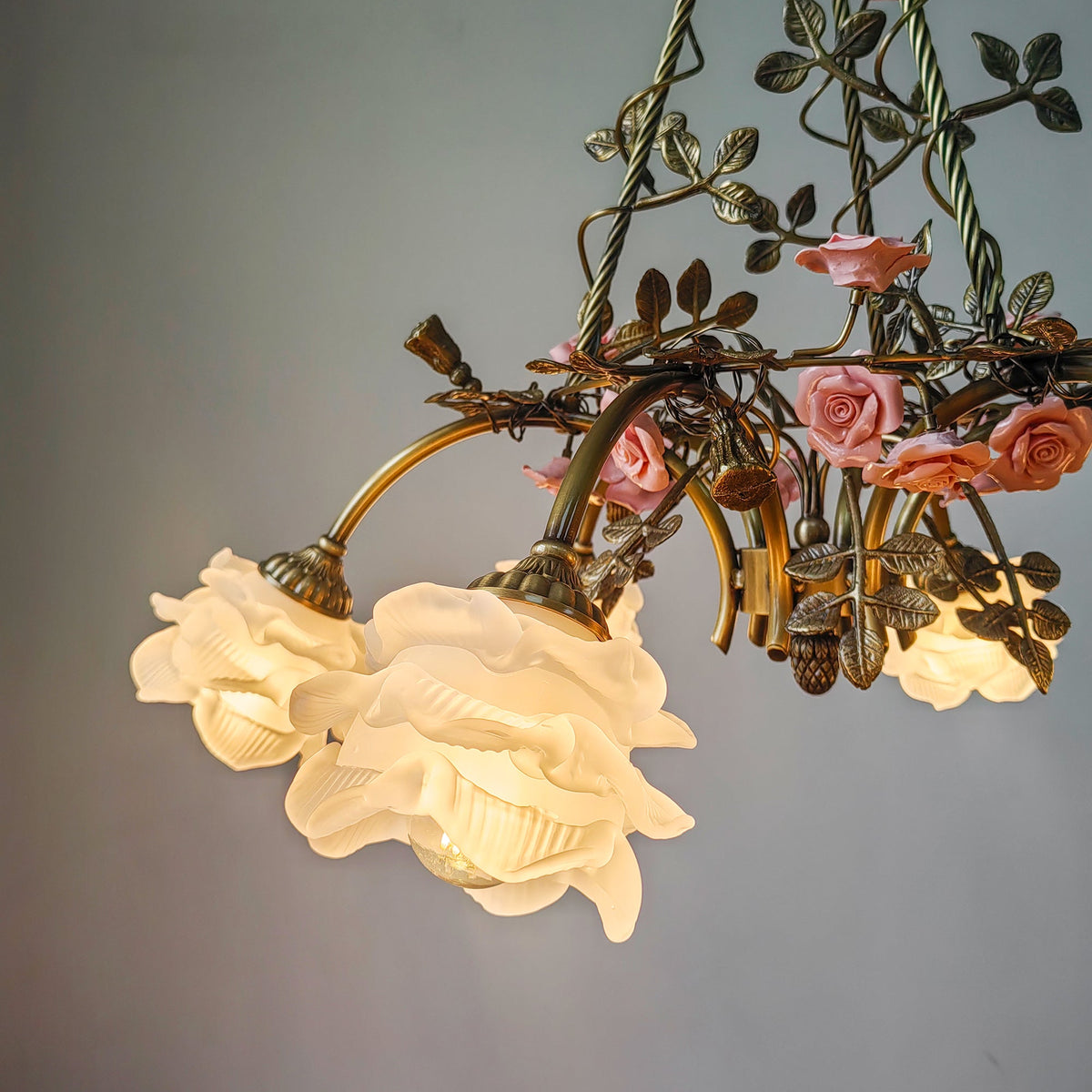 rosalind-flowers-chandelier