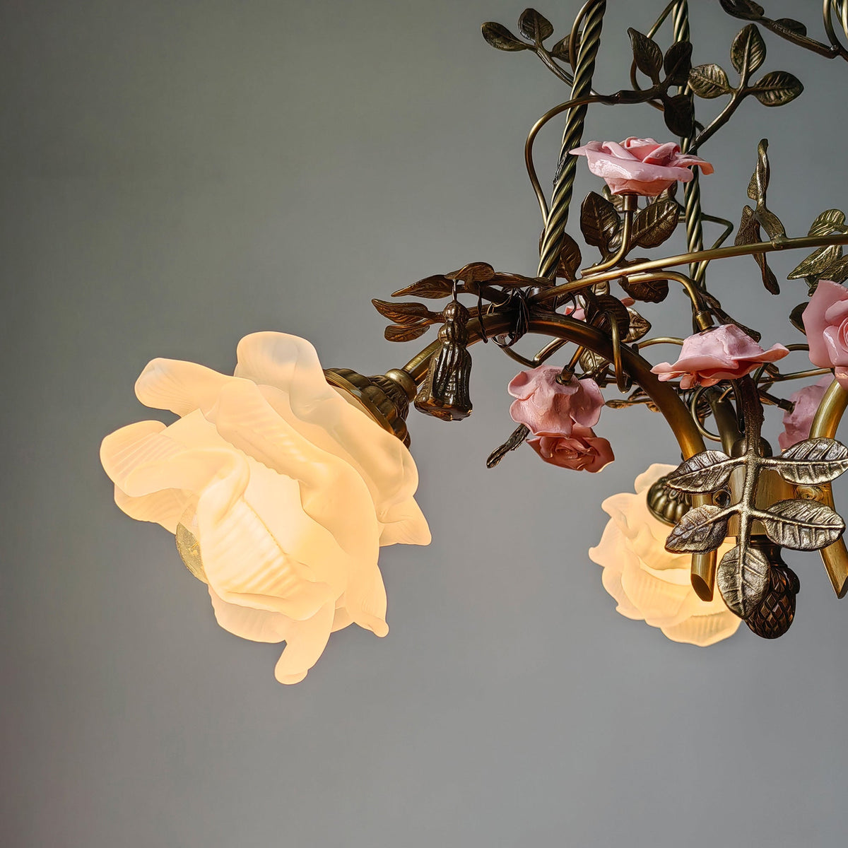rosalind-flowers-chandelier