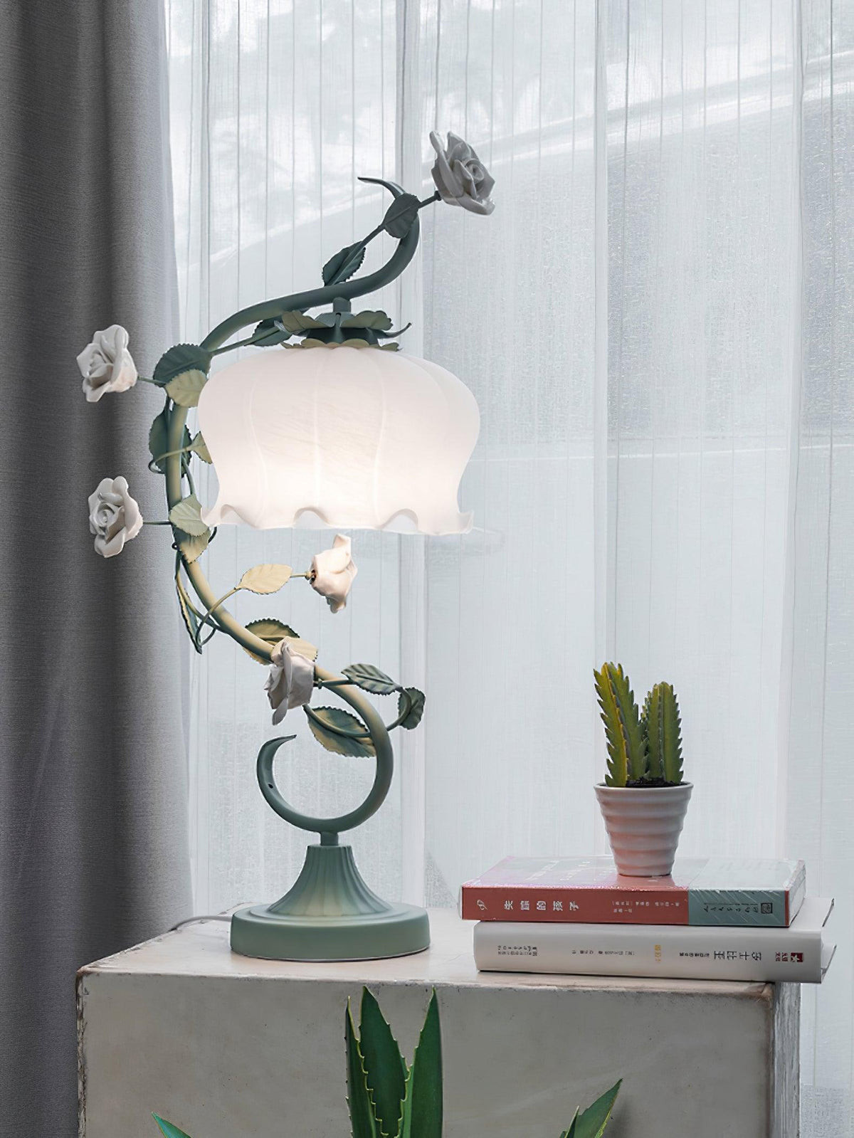 rose-glass-gooseneck-table-lamp