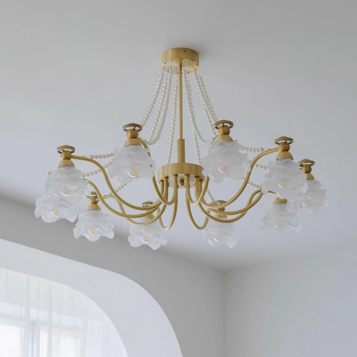roses-landi-chandelier