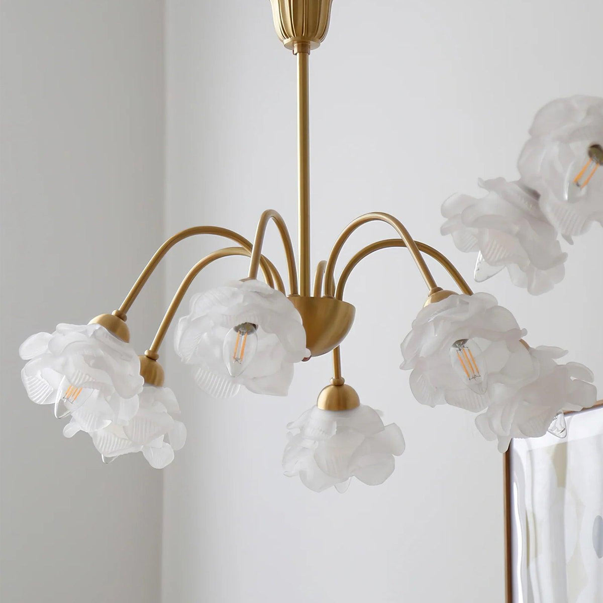 roses-chandelier
