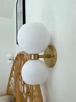 round-pearl-sconce