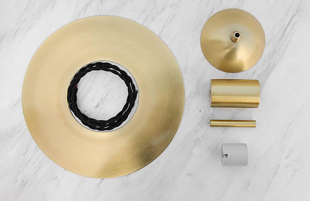 Saturne Brass & Glass Pendant Light – Modern Celestial Suspension