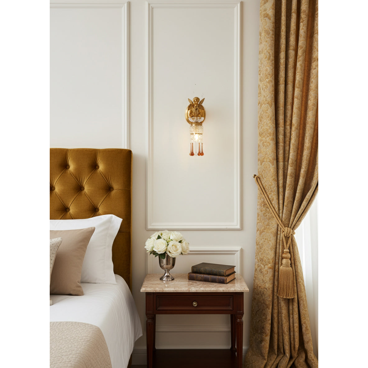 sabrina-angelic-wall-lamp