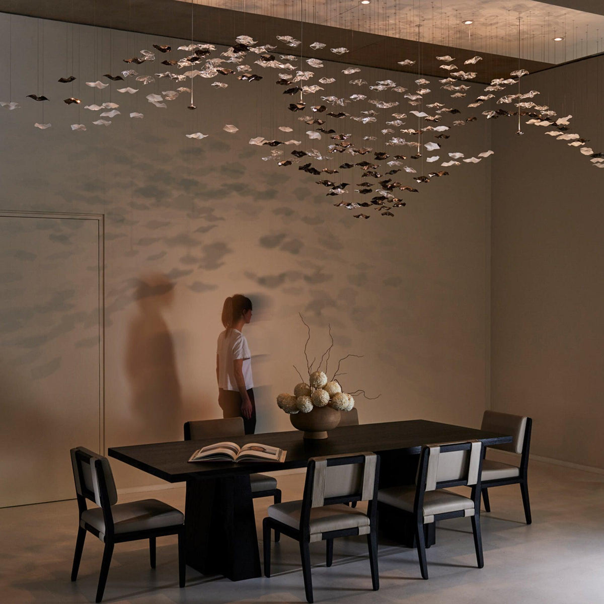 Tidal Art Glass Pendant Chandelier – Modern Cascading LED Light