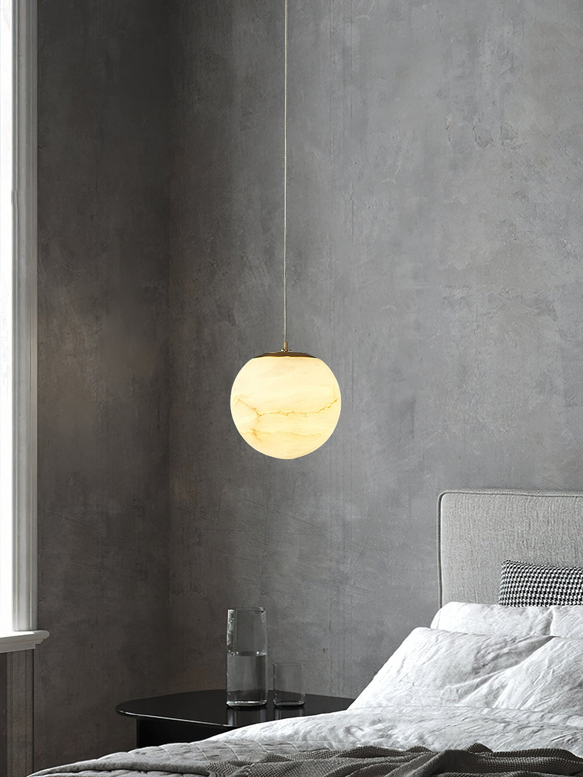 savina-alabaster-pendant-light
