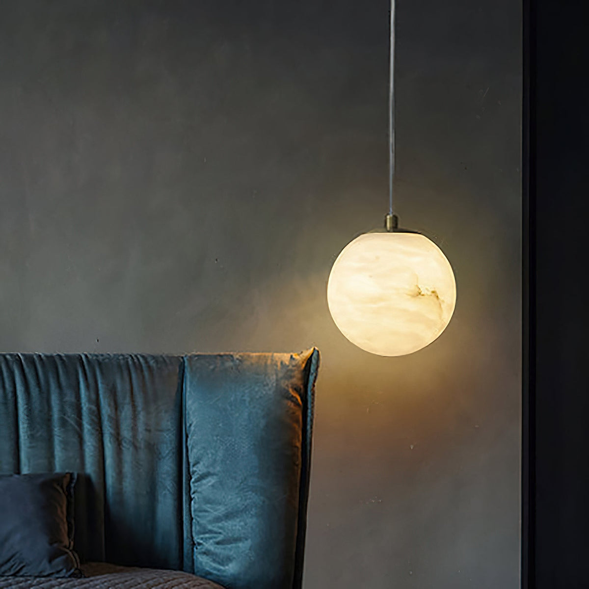 savina-alabaster-pendant-light