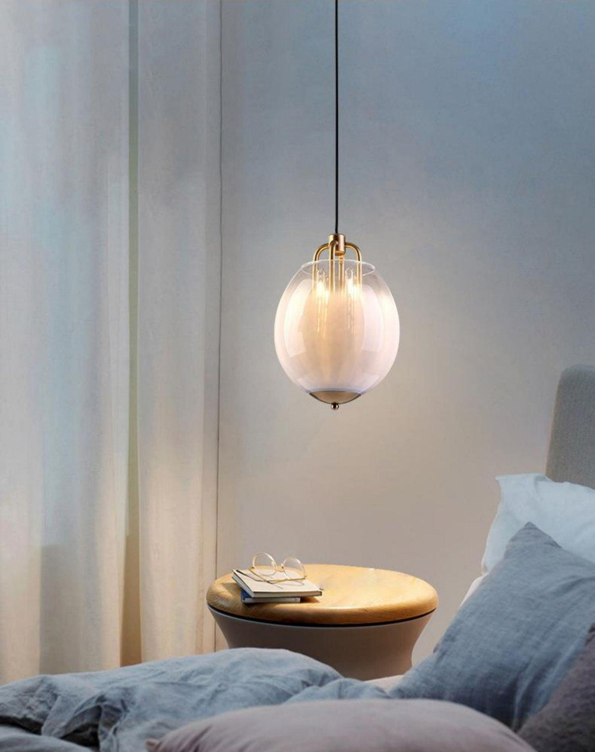 Sawyer Pendant Light in Brass and Sfumato Glass