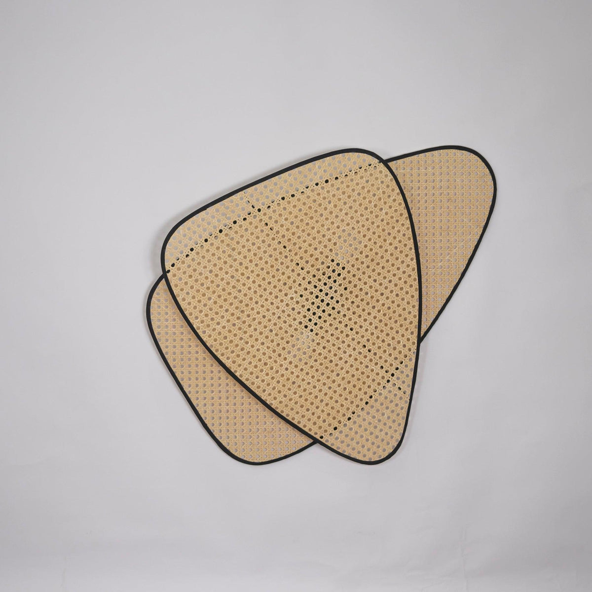 Screen Cannage Wall Light