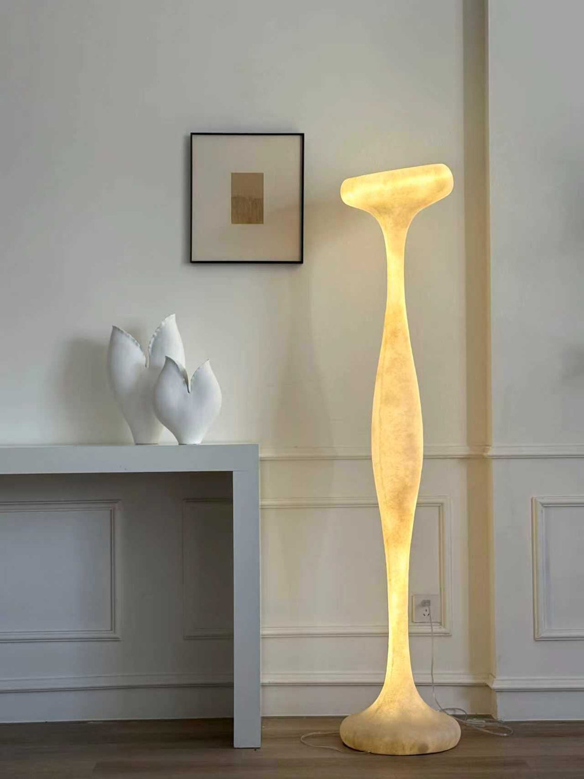 Sculptural Resin Floor Lamp with Integrated LED for Modern Interiors