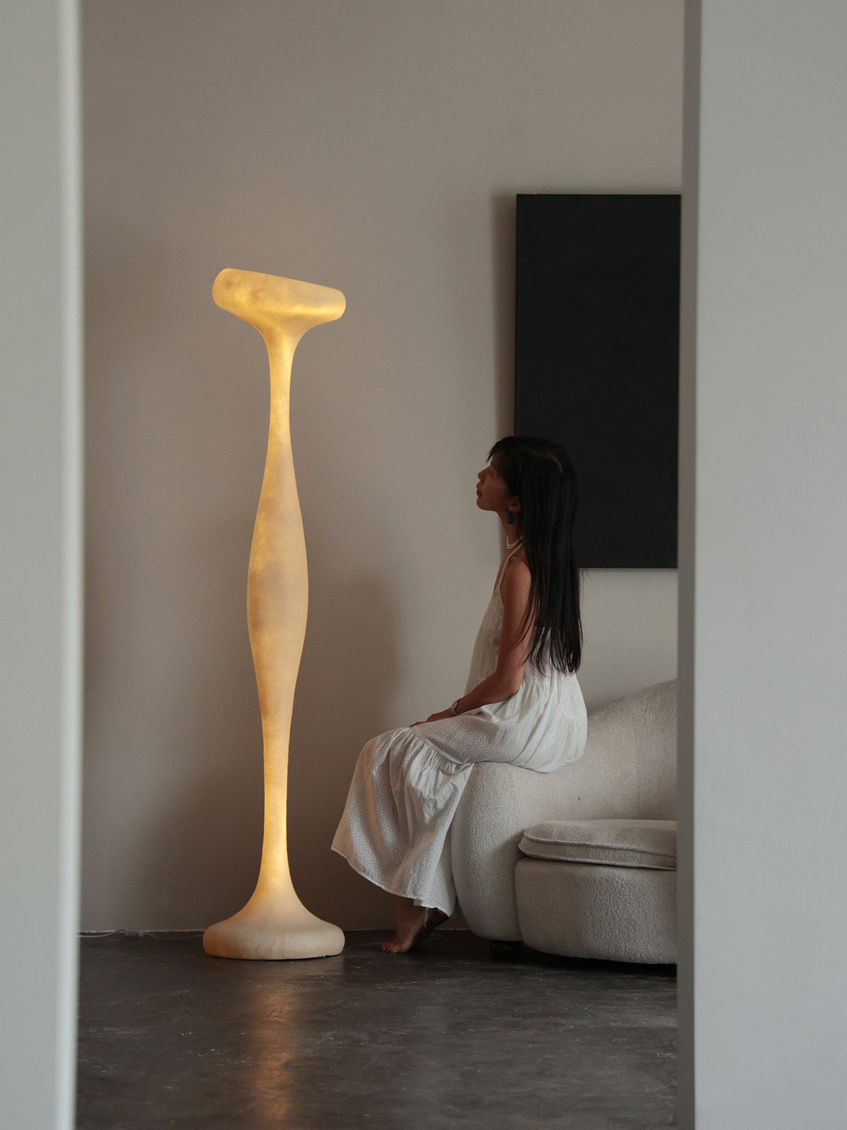 Sculptural Resin Floor Lamp with Integrated LED for Modern Interiors