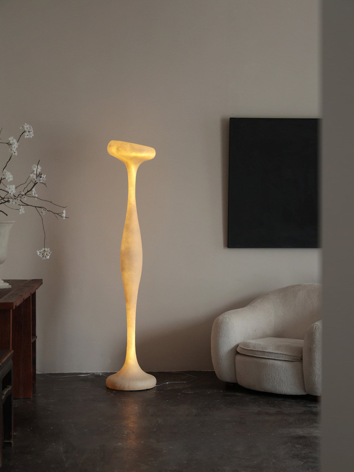 Sculptural Resin Floor Lamp with Integrated LED for Modern Interiors