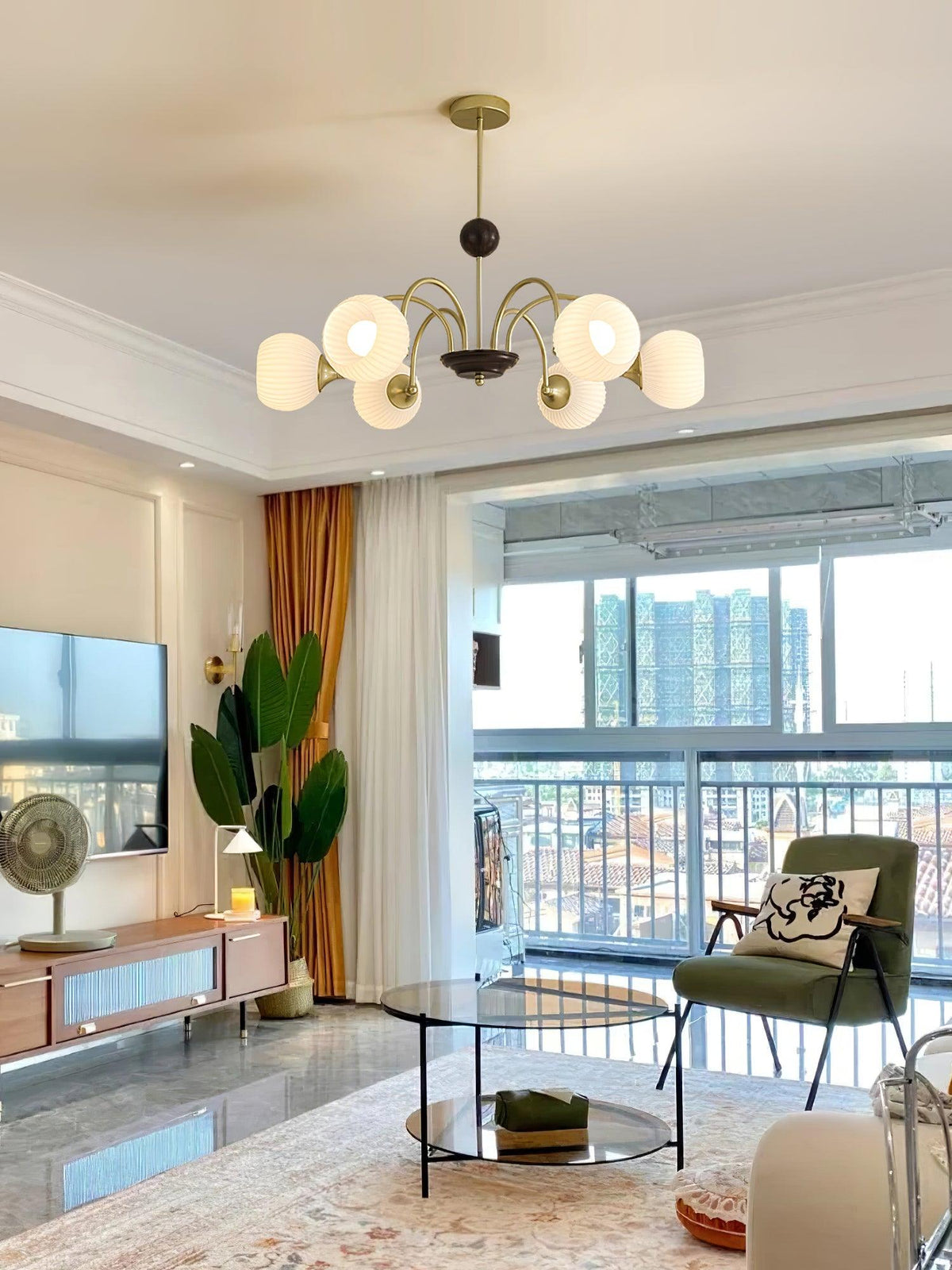 sculptural-glass-ribbed-chandelier