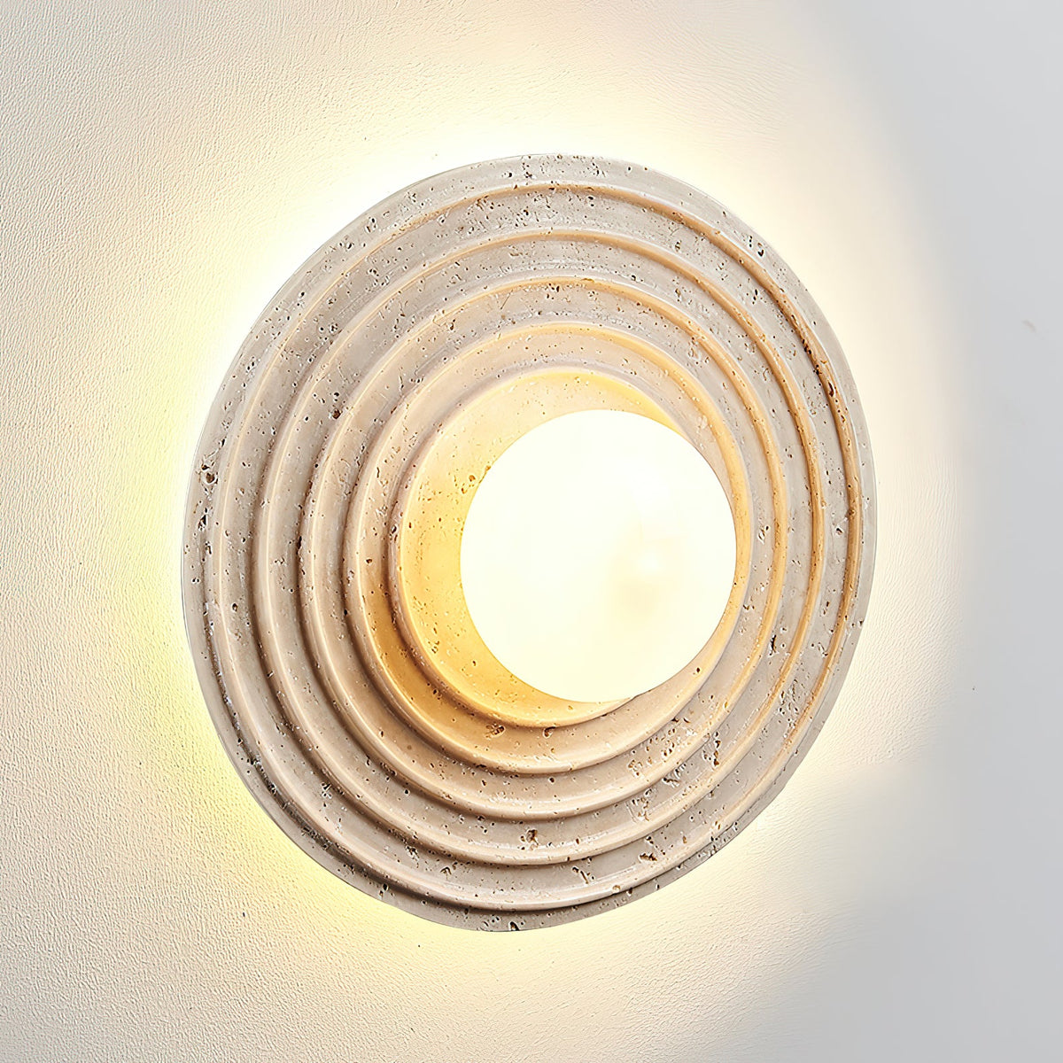 selenitis-wall-lamp