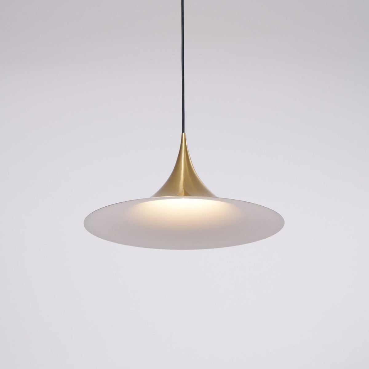 Semi Arch Pendant Light – Designer Aluminum Swag Lamp for Dining & Living Spaces