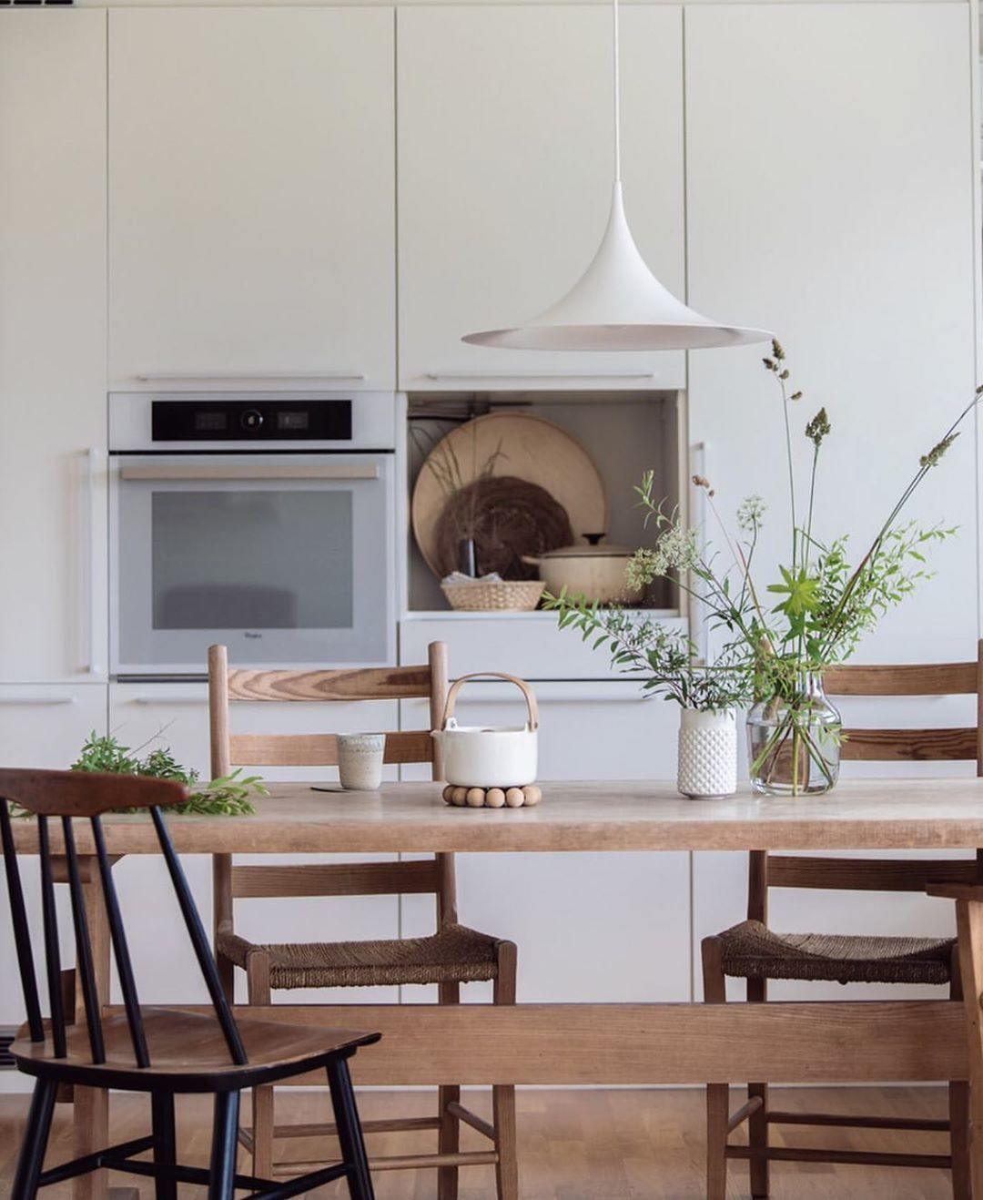 Semi Arch Pendant Light – Designer Aluminum Swag Lamp for Dining & Living Spaces