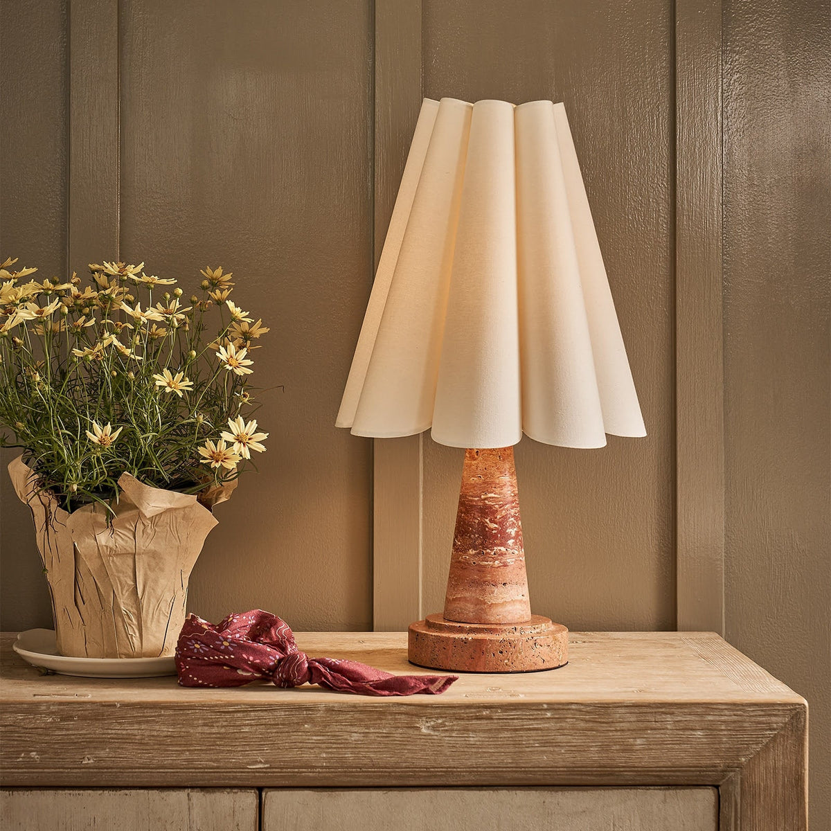 shadon-marble-pleated-table-lamp