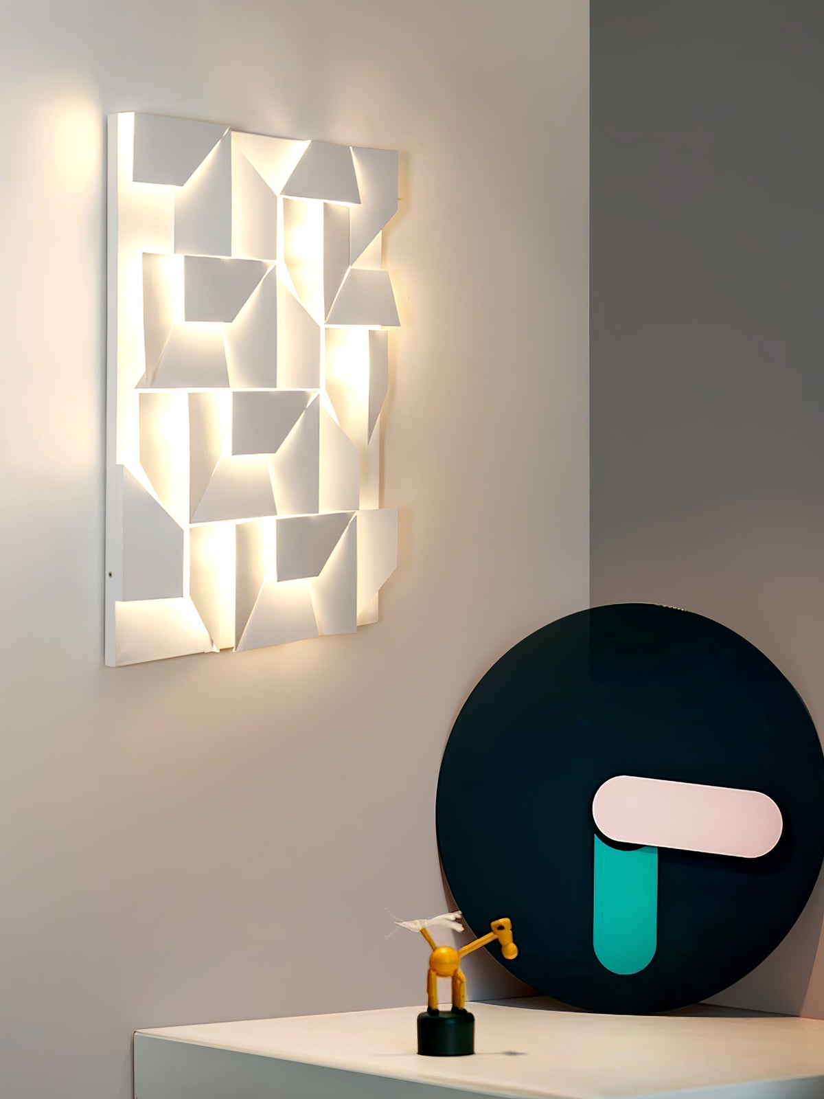 Shadows Grand Plug In Sconce