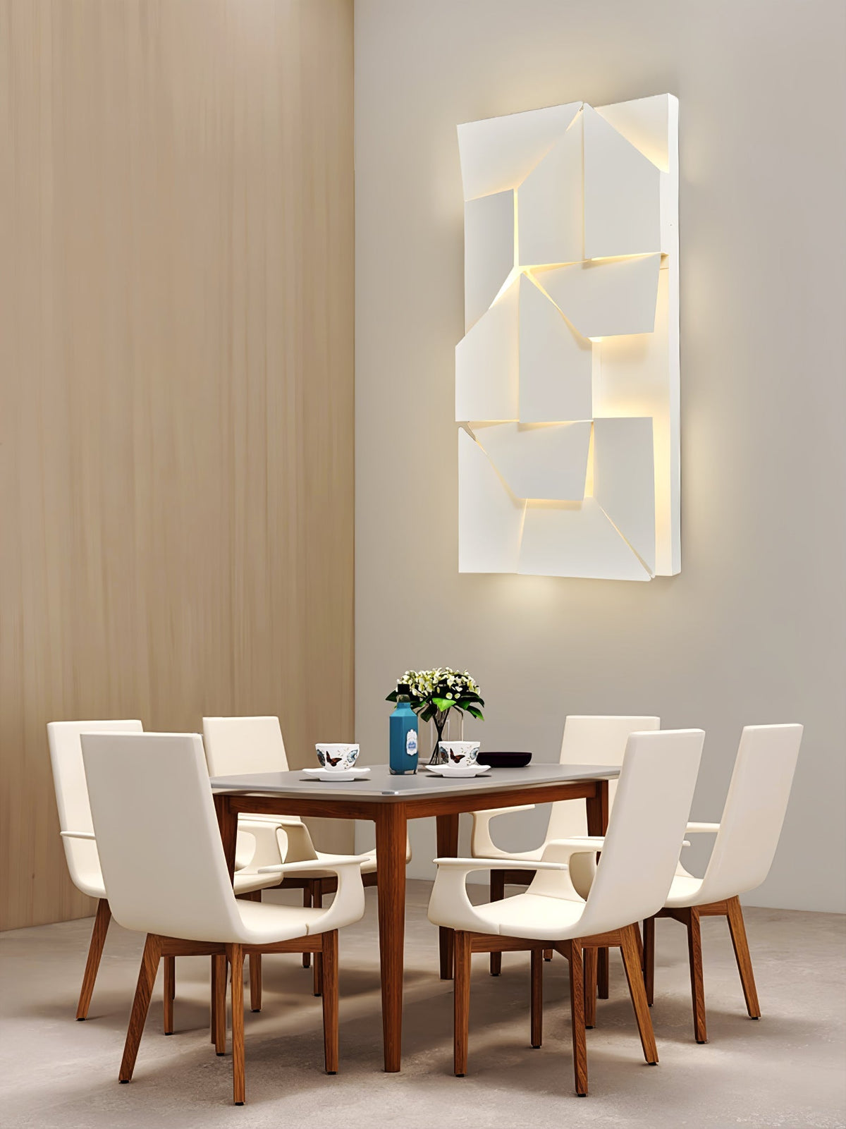 Shadows Charging Grand Sconce