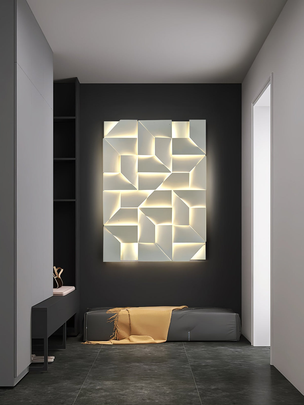 Shadows Charging Grand Sconce