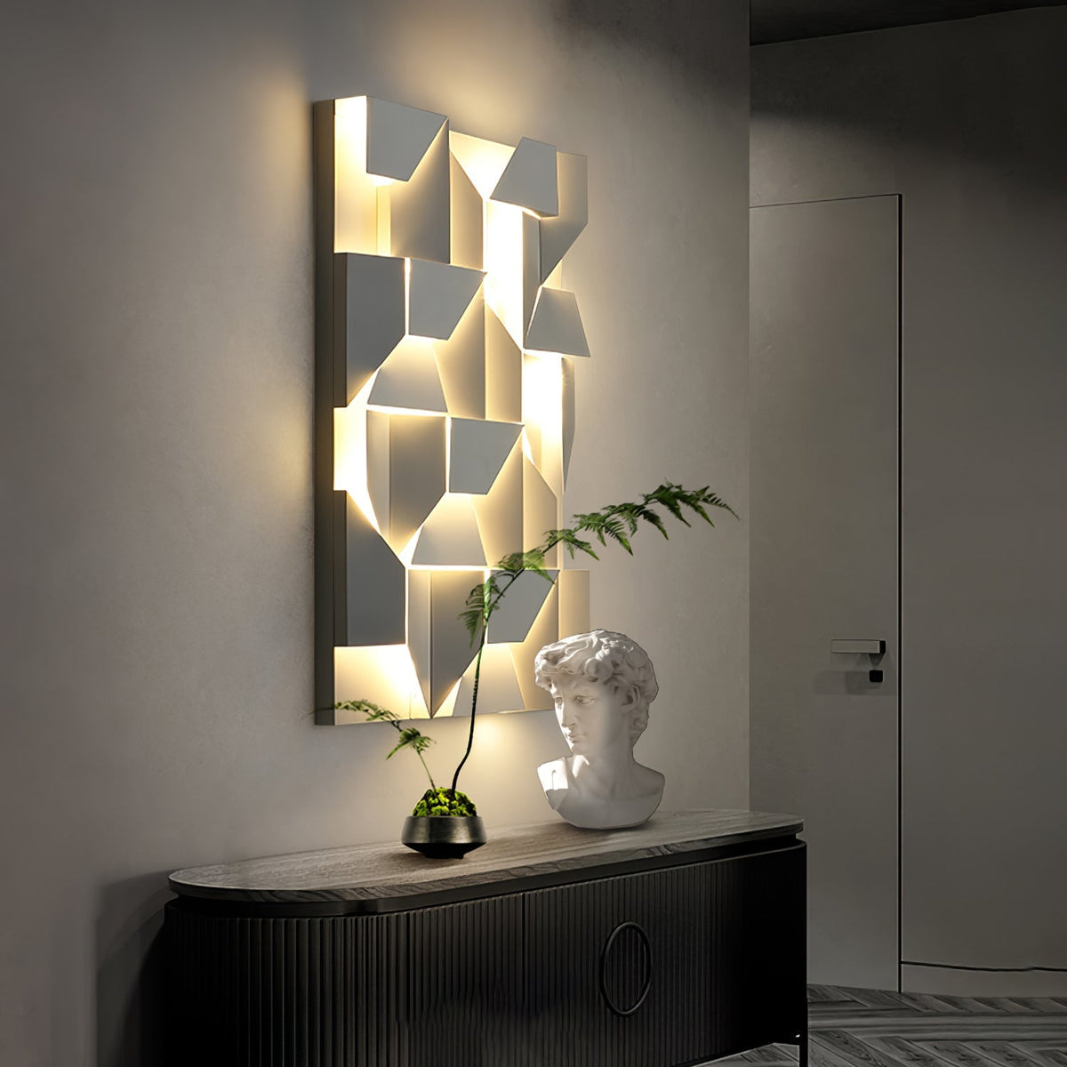 Shadows Grand Plug In Sconce