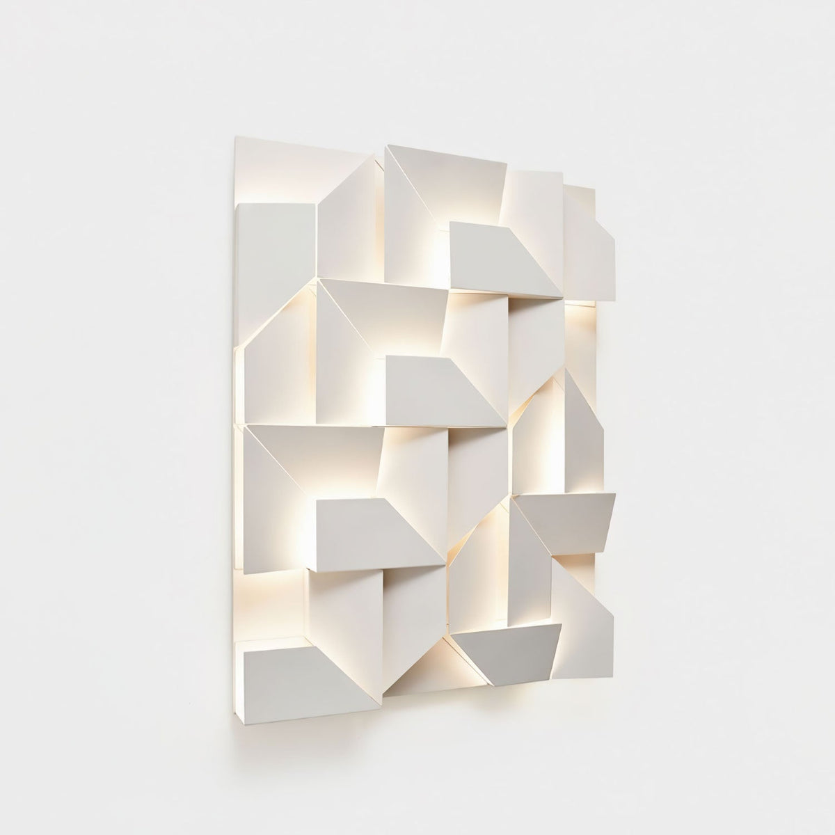 Shadows Grand Plug In Sconce