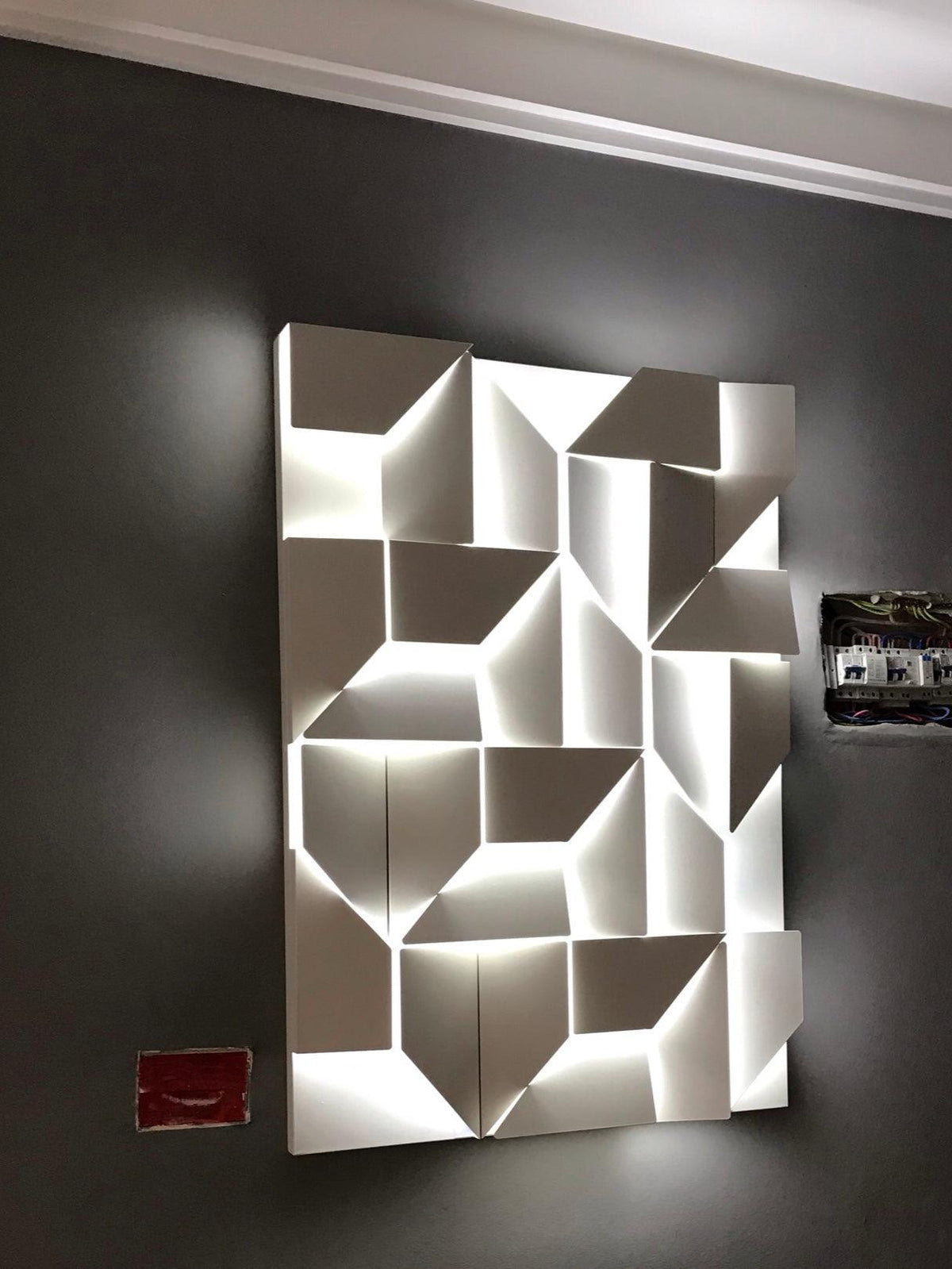 Shadows Grand Plug In Sconce