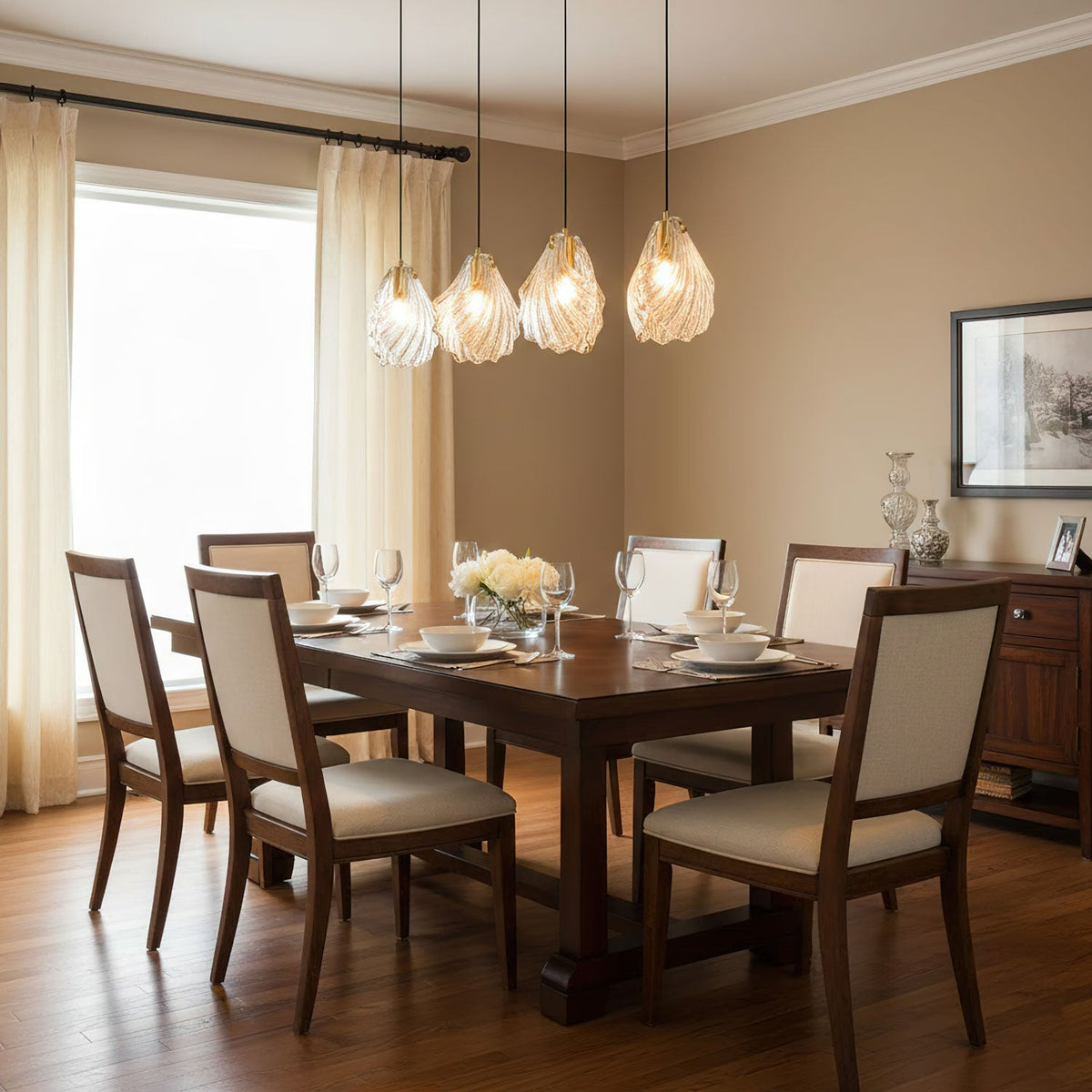 Shell Mini Pendant Light – Hand-Blown Glass & Brass