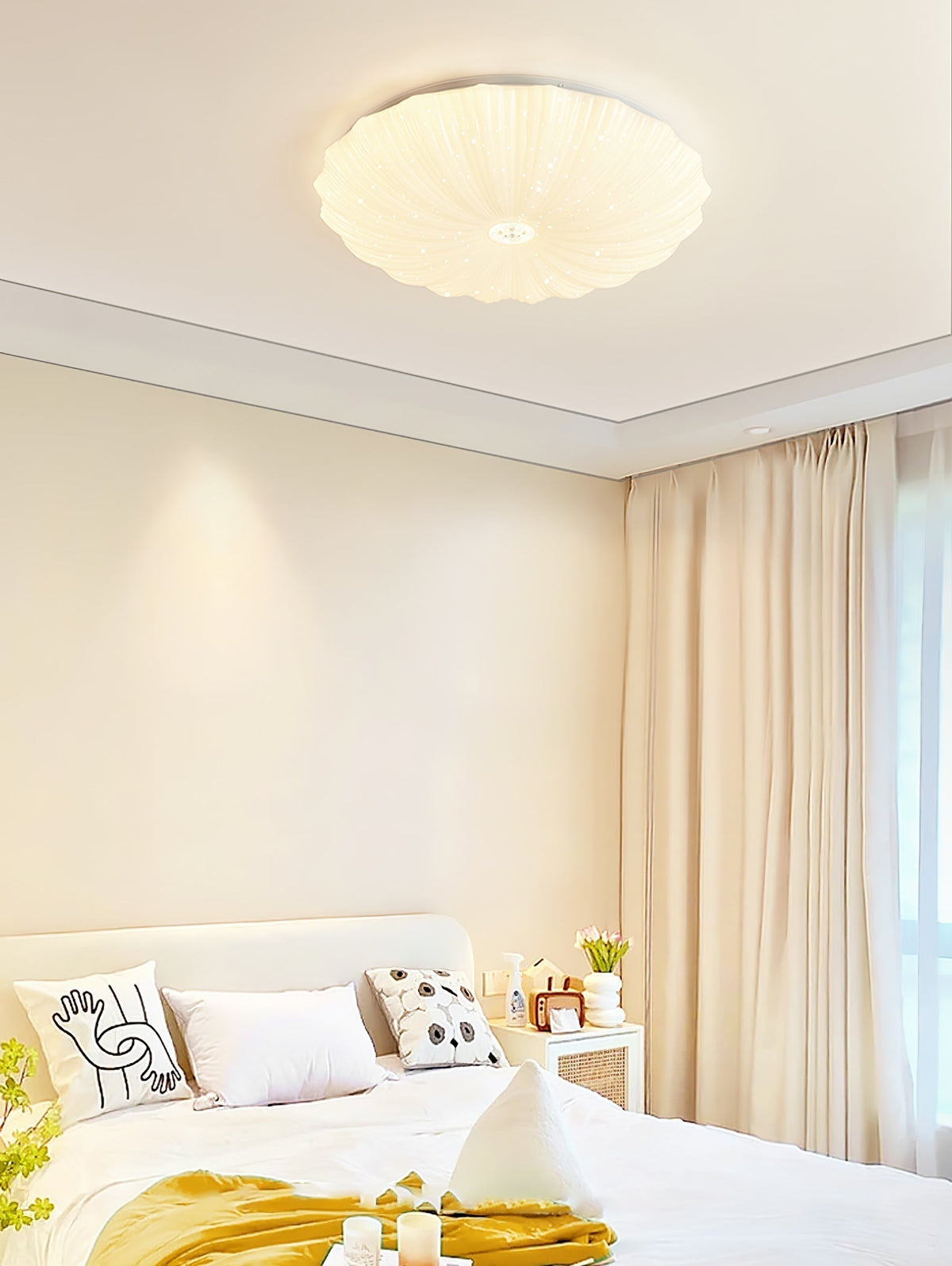 Shell Acrylic Round Ceiling Lamp