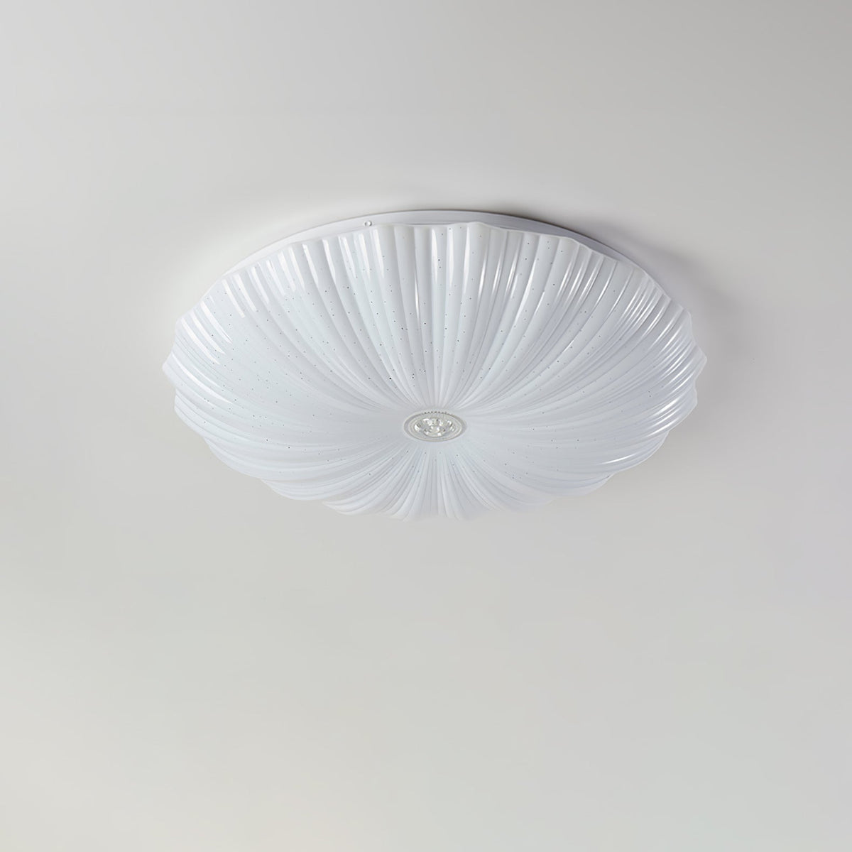 Shell Acrylic Round Ceiling Lamp