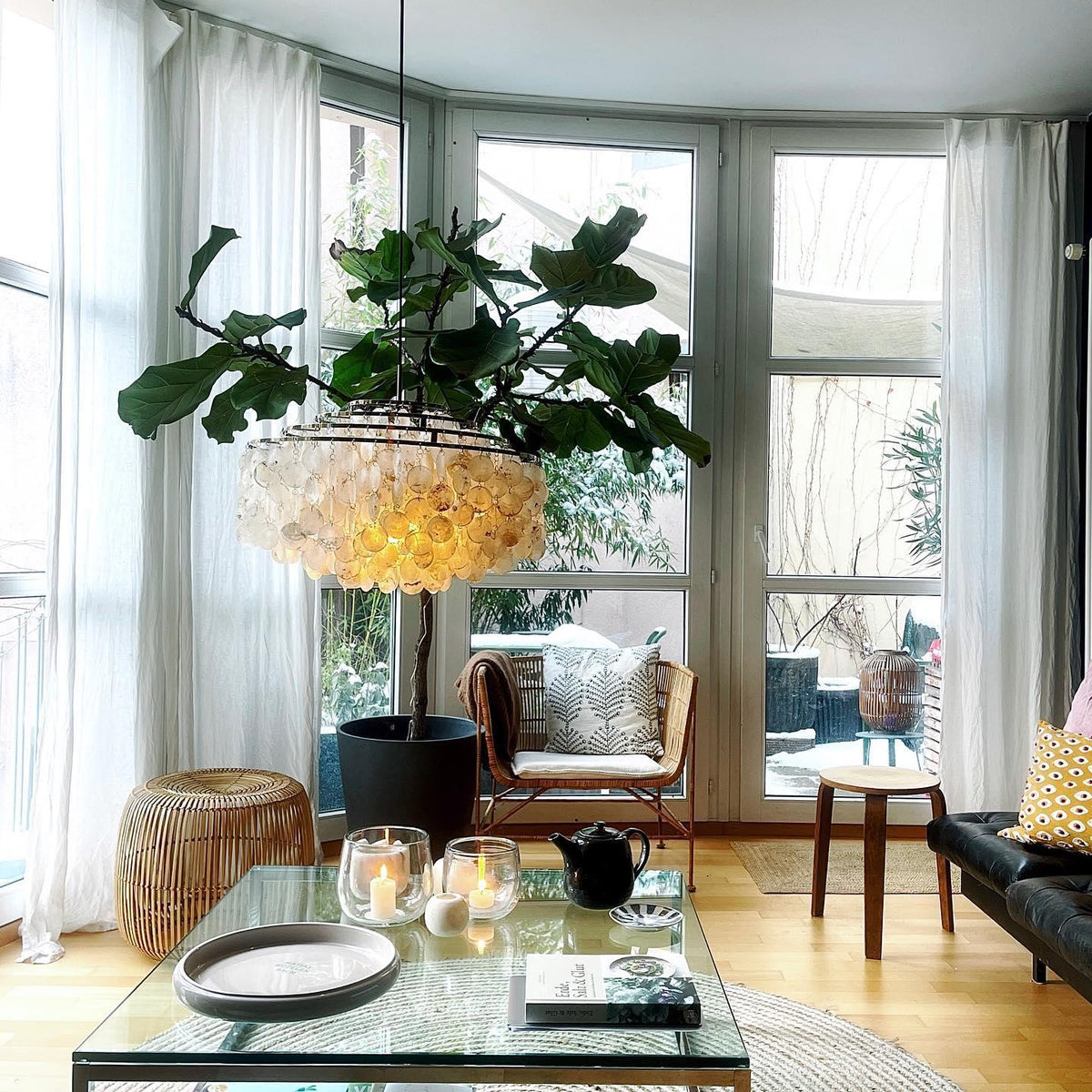shell-chandelier