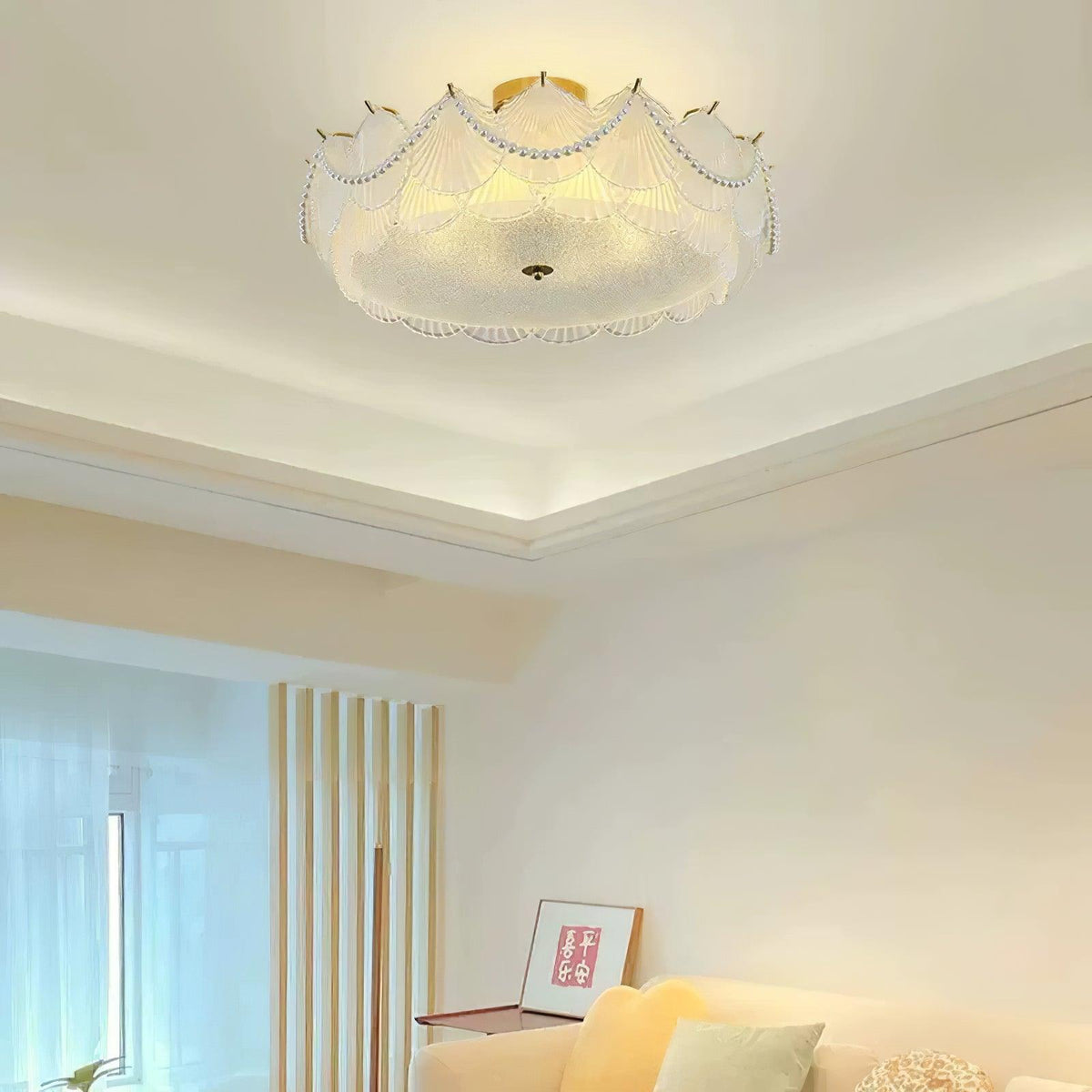 shell-glass-ceiling-lamp