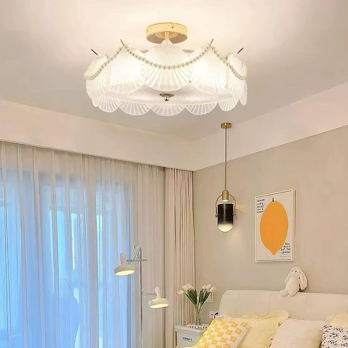 shell-glass-ceiling-lamp
