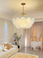 shell-pearl-chandelier