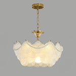 shell-pearl-chandelier