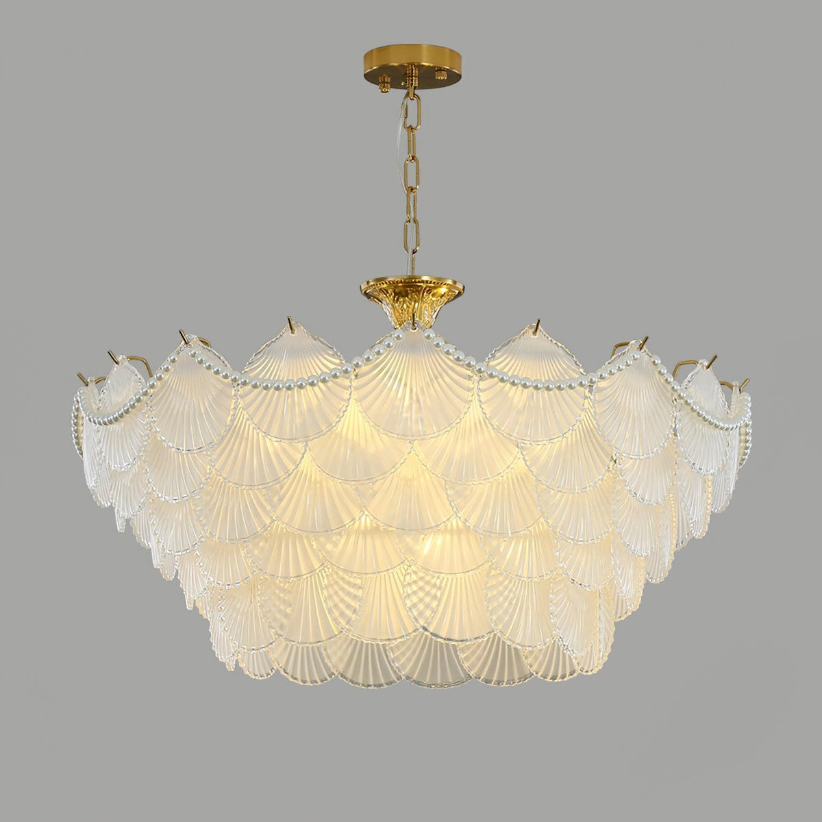 shell-pearl-chandelier