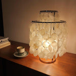 shell-table-lamp
