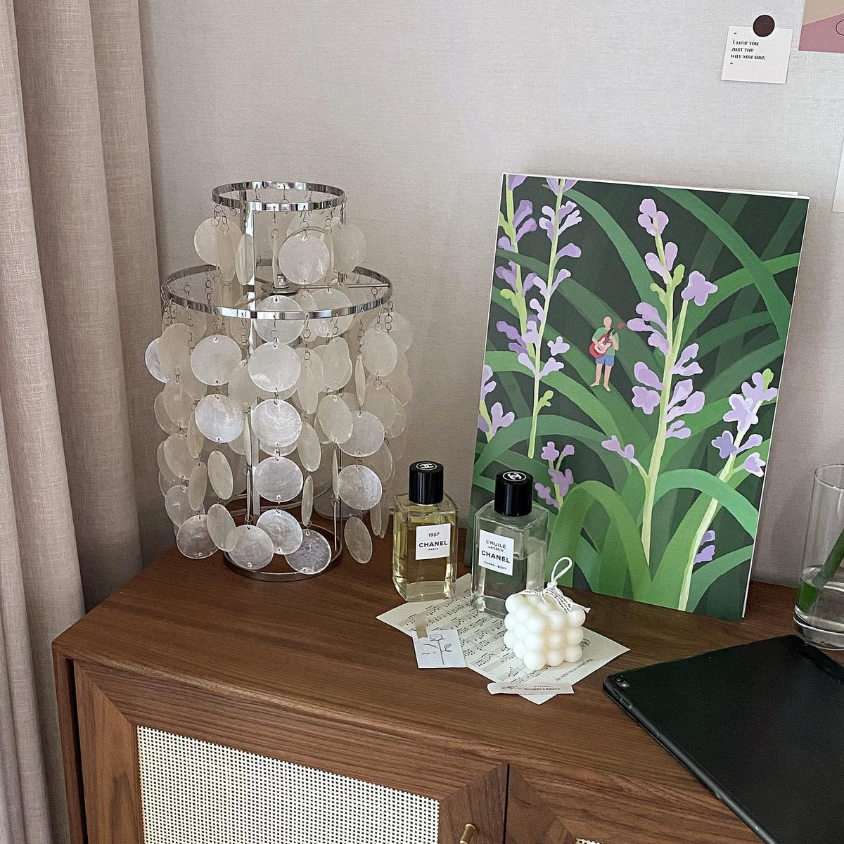 shell-table-lamp