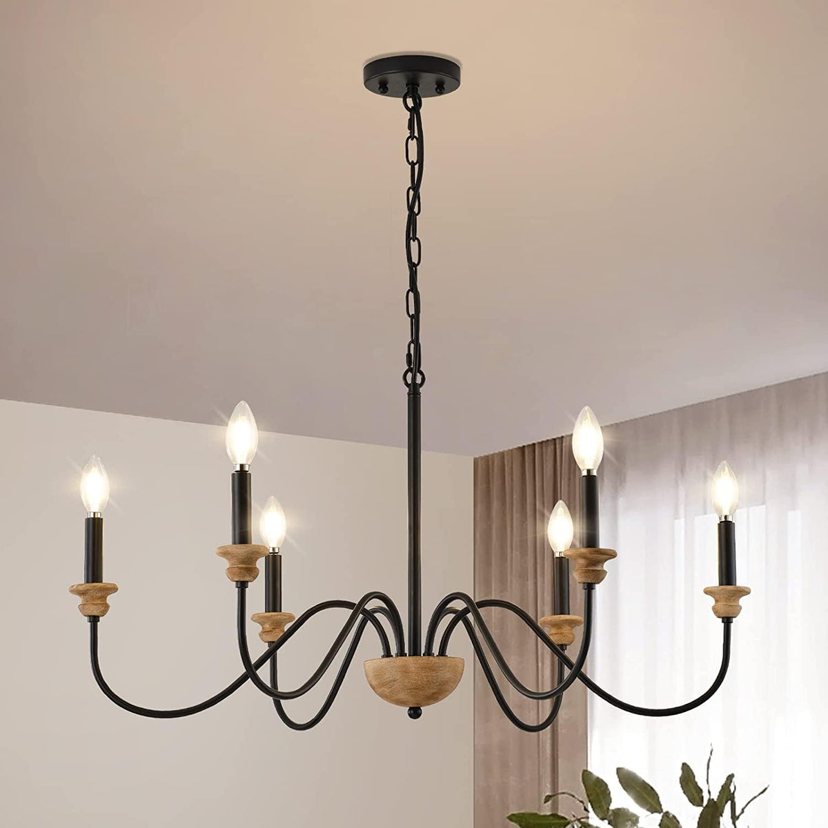 sherree-traditional-chandelier