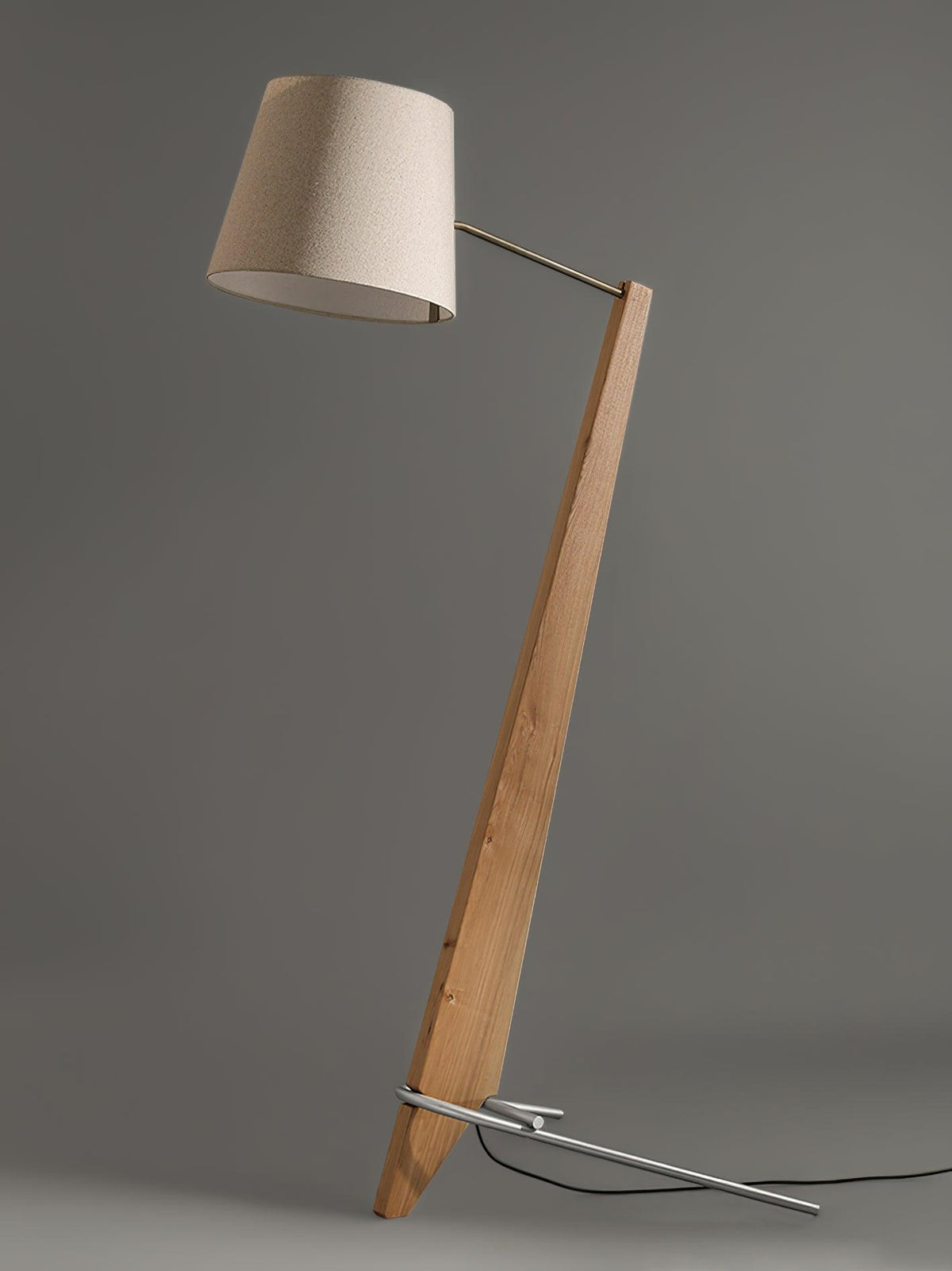 silva-giant-floor-lamp