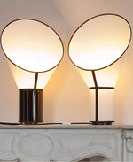 Artful Outline Table Lamp – Modern Geometric Illumination for Bedside and Living Spaces