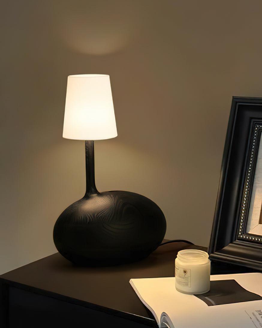 snail-table-lamp
