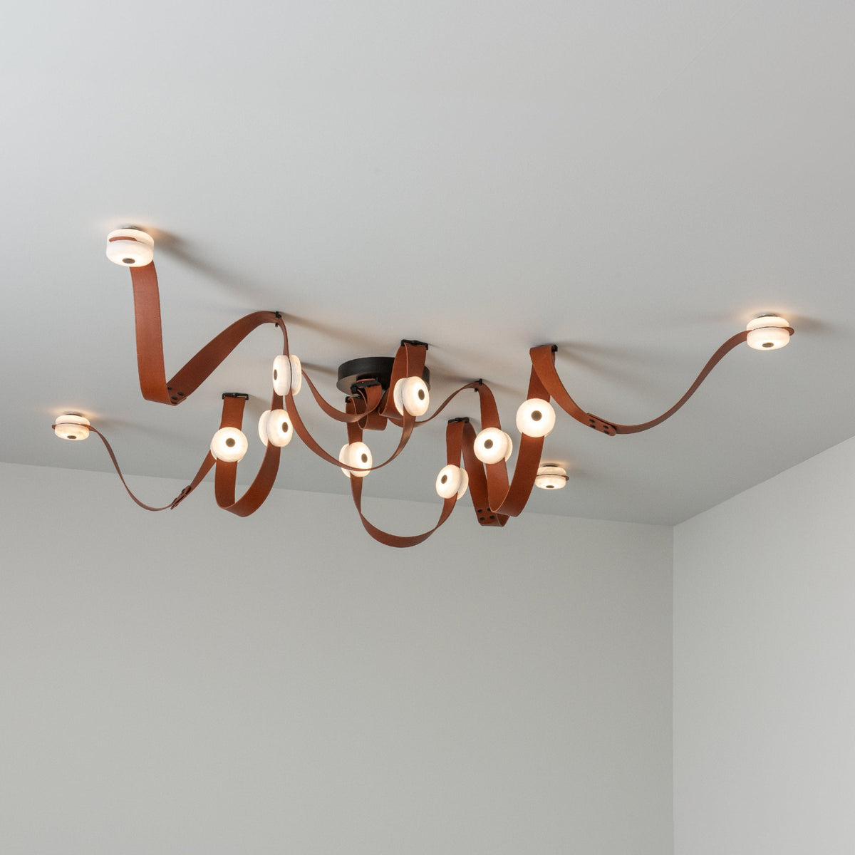 snaps-led-chandelier