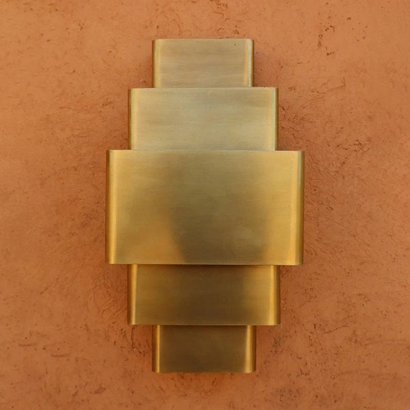 sofia-brass-wall-lamp
