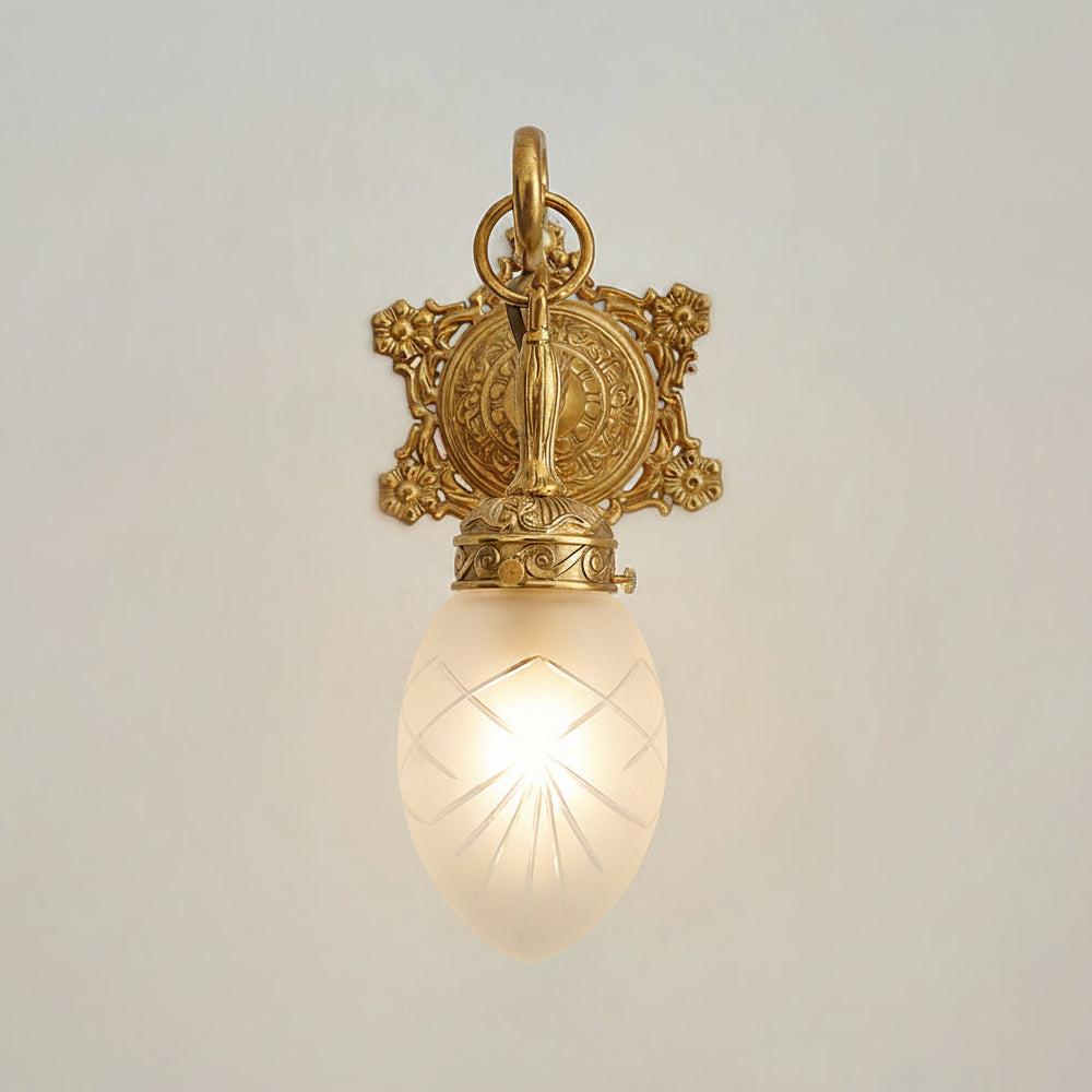 solange-classic-wall-lamp