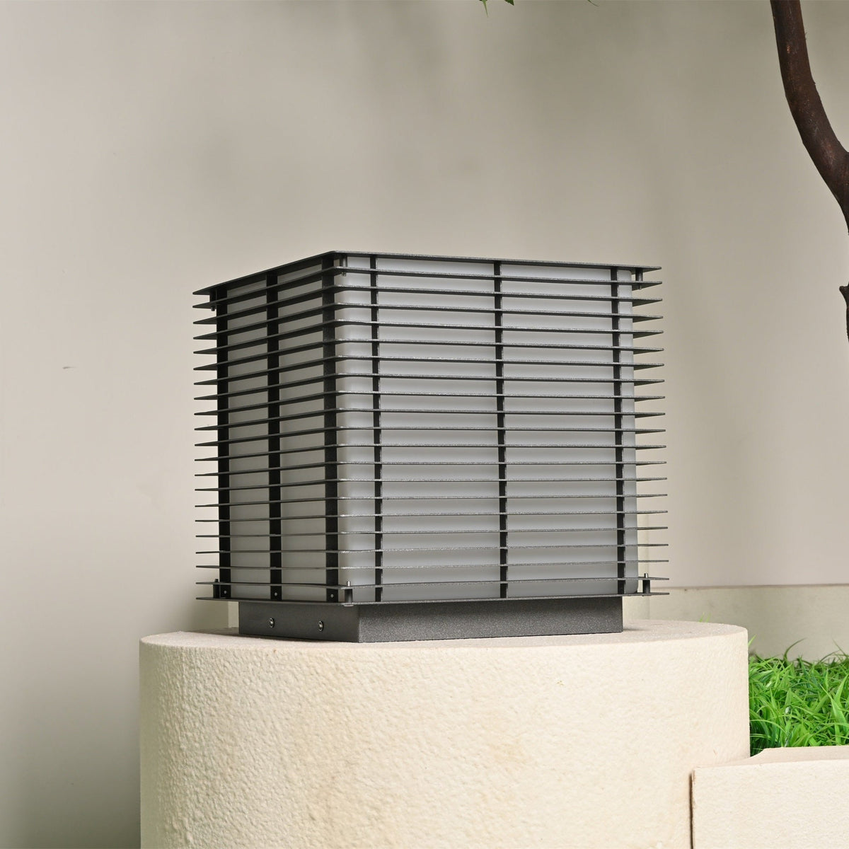 Solar Grid Outdoor Lantern – Modern Architectural LED Post Light