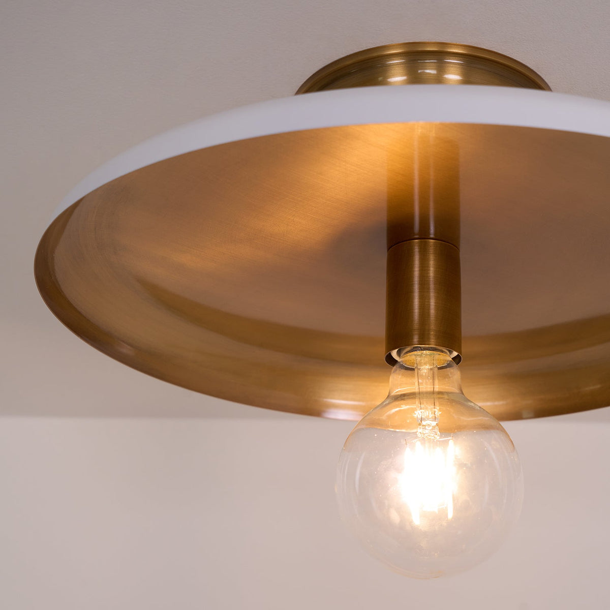 solara-disc-ceiling-light