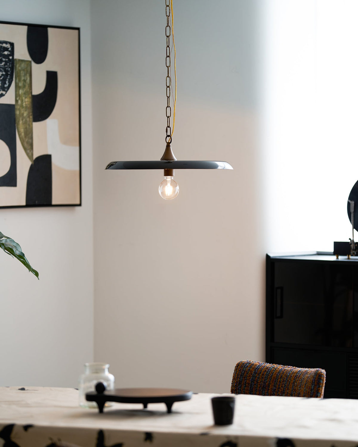 solara-disc-pendant-lamp
