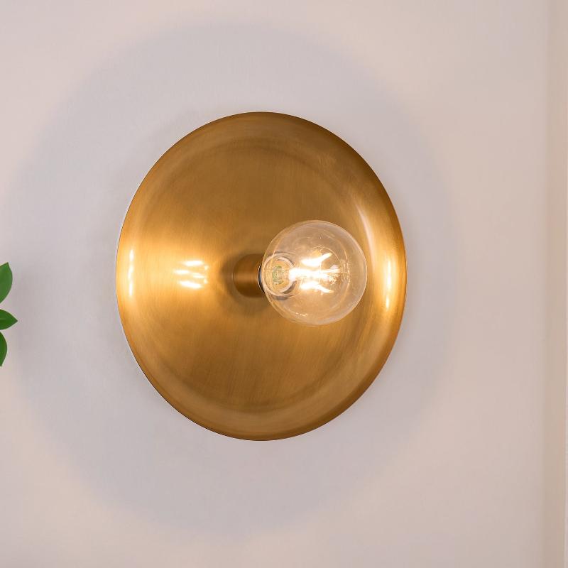 solara-disc-wall-lamp
