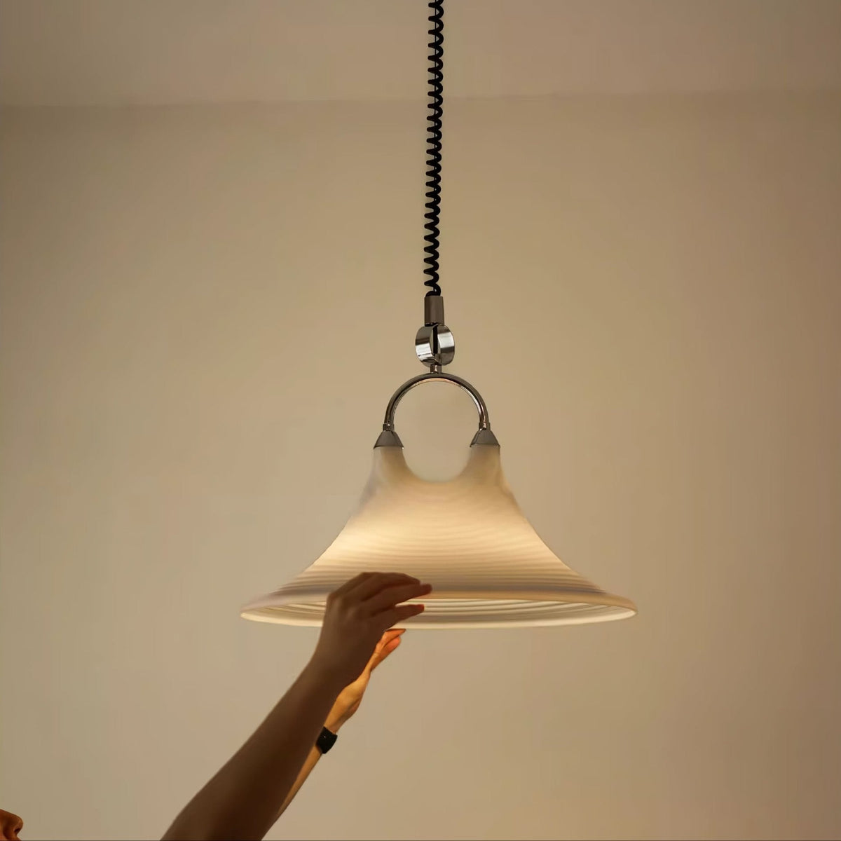 Solari Swirl Glass Pendant Light – Hand-Blown Amber Art Glass